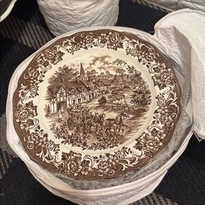 Royal Staffordshire STRATFORD STAGE 10 1/2” Dinner Plate